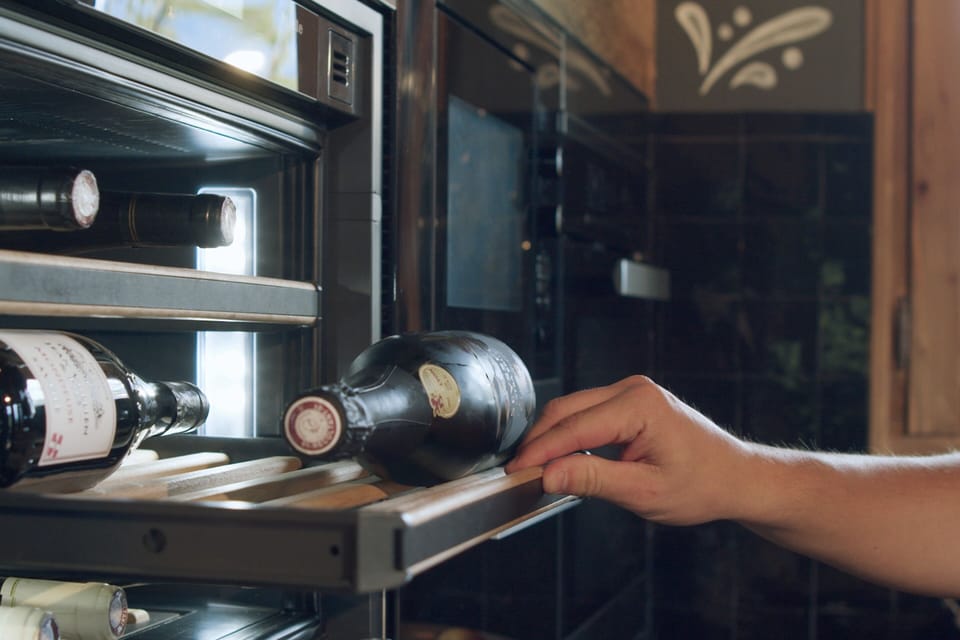 Ground floor — Select your bottle from the main wine cellar and use the service cellar to bring it to its optimum temperature.