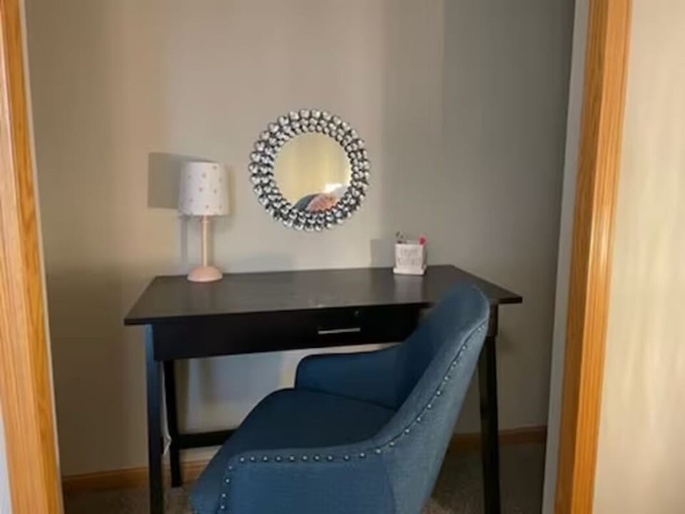 Workspaces in both upper level bedrooms. 