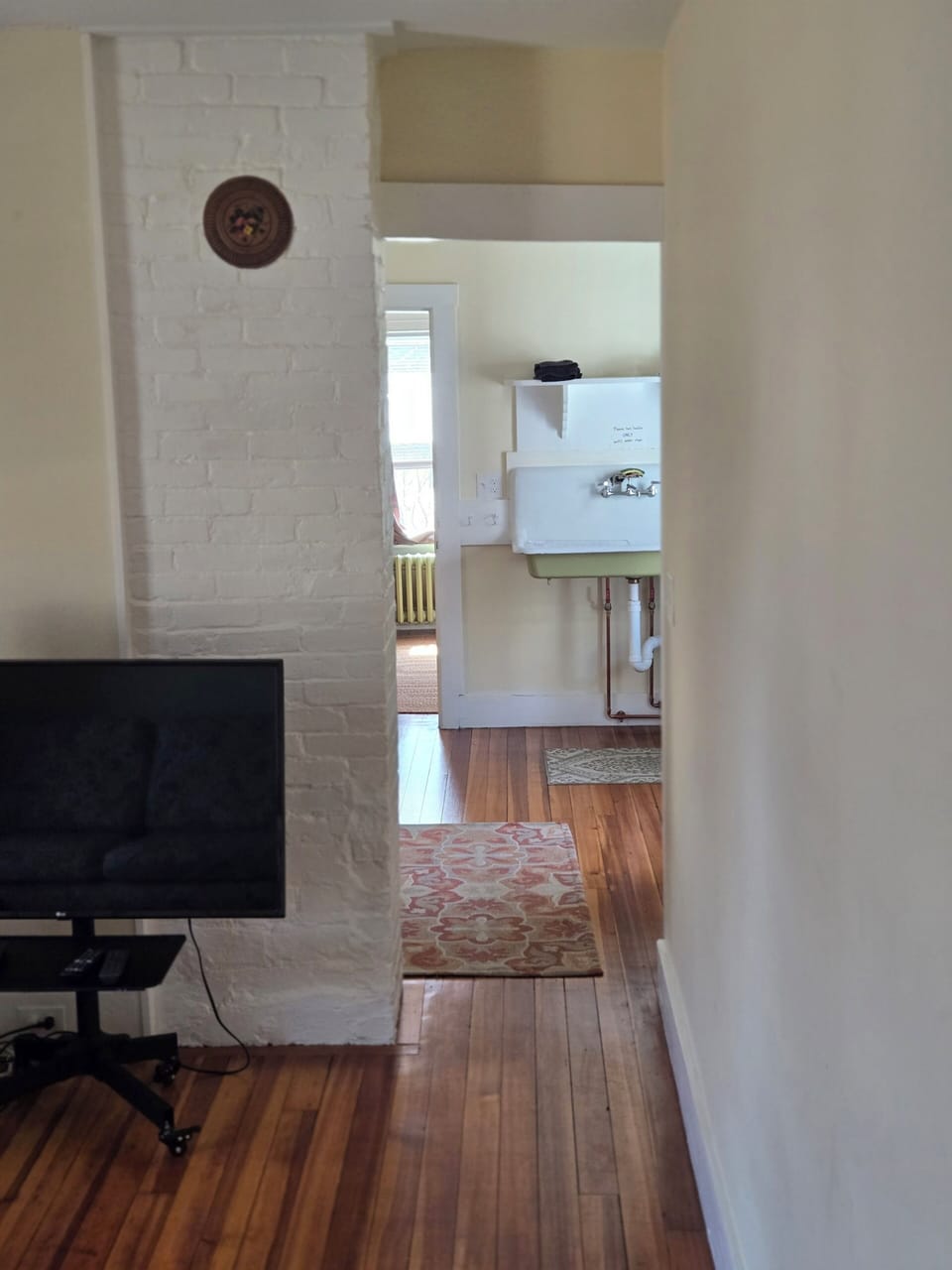 Watch cable tv or read books and play games from the living room library