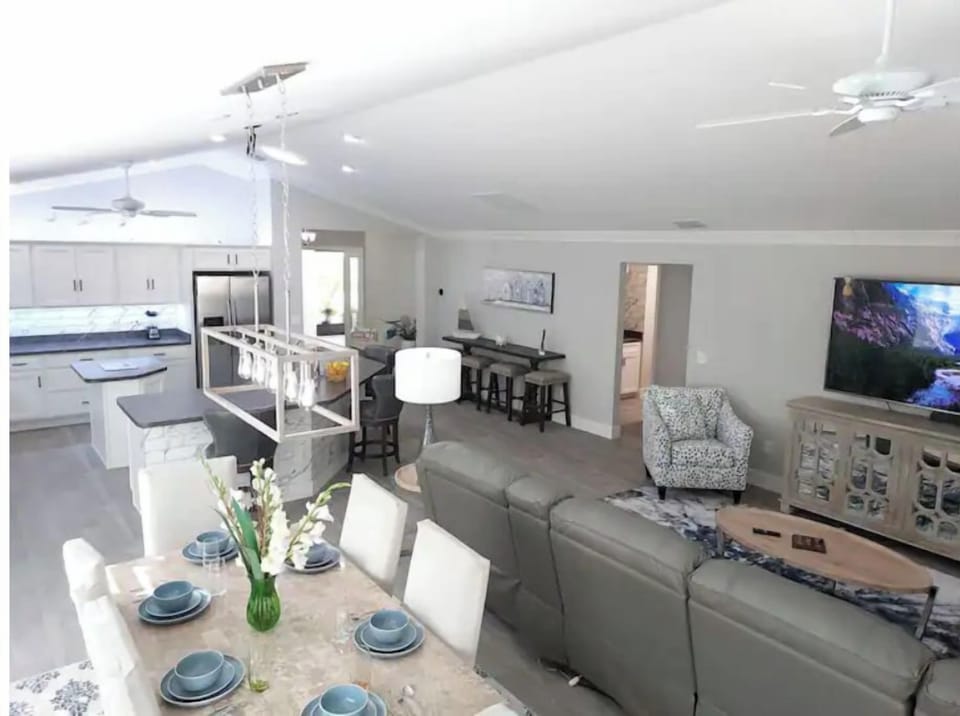 2nd view of living room and dining room