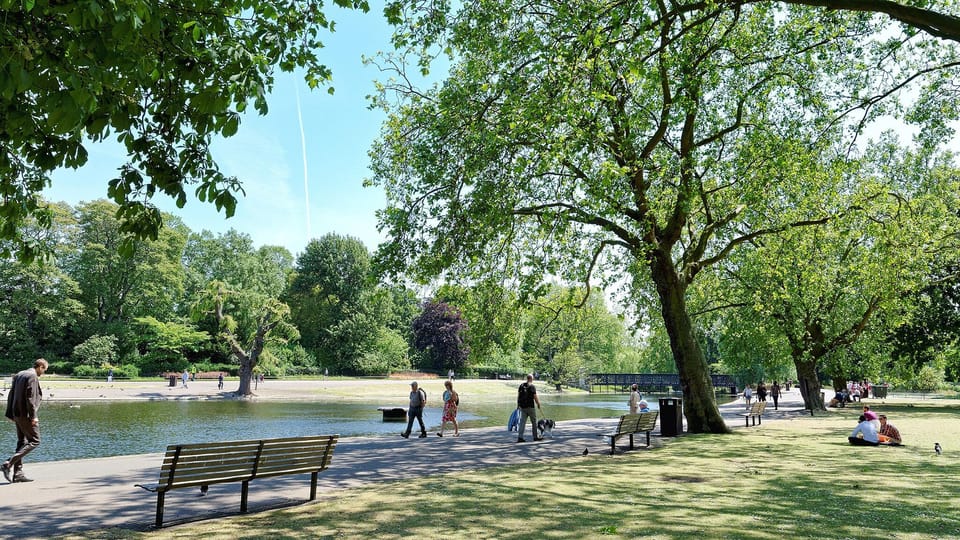 Regent's Park nearby