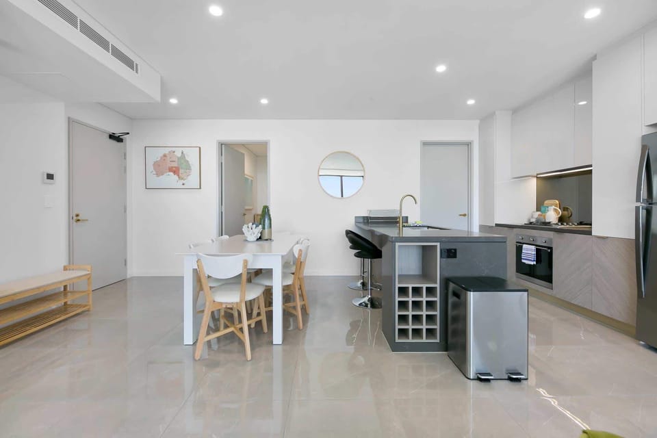 Kitchen - Dining area