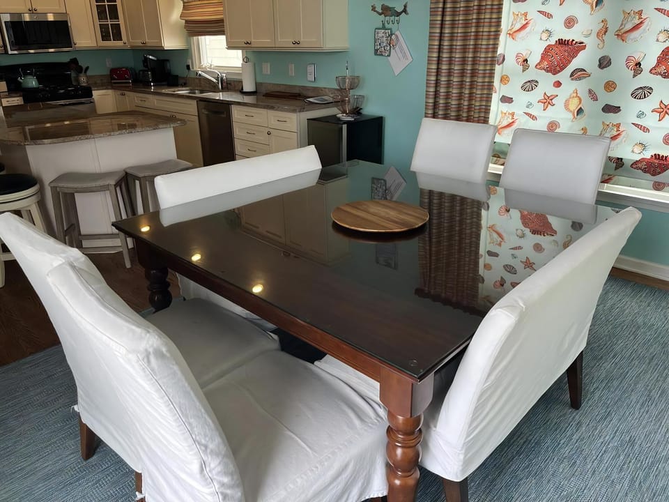 dining-room