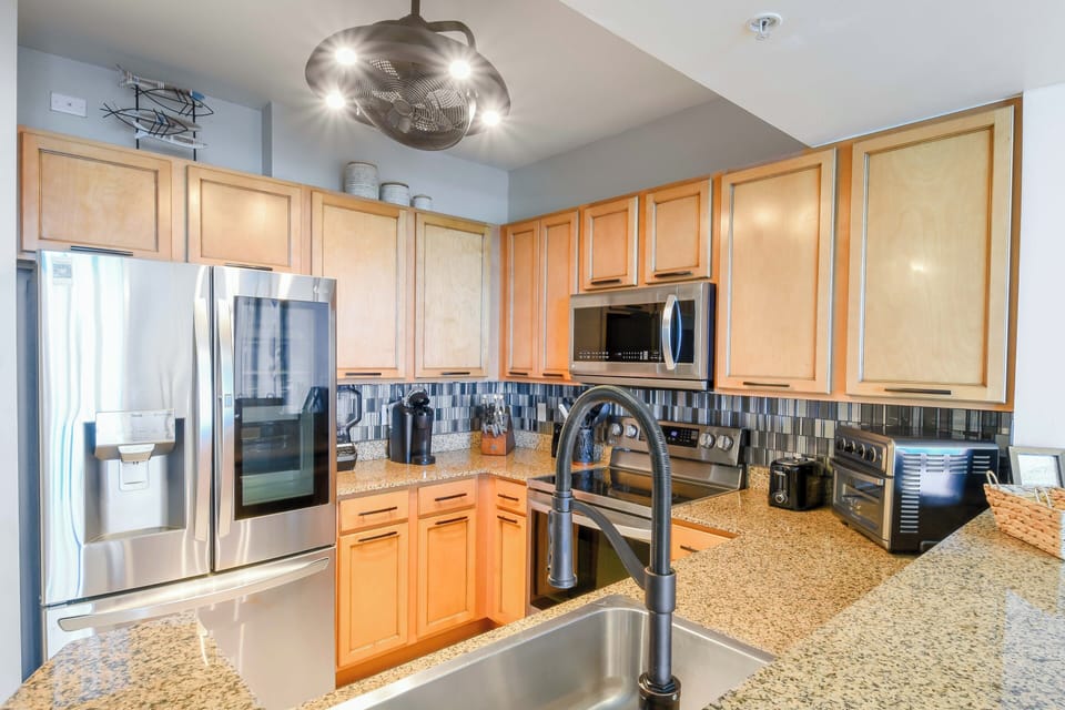 The Palms of Destin 2513 - Kitchen
