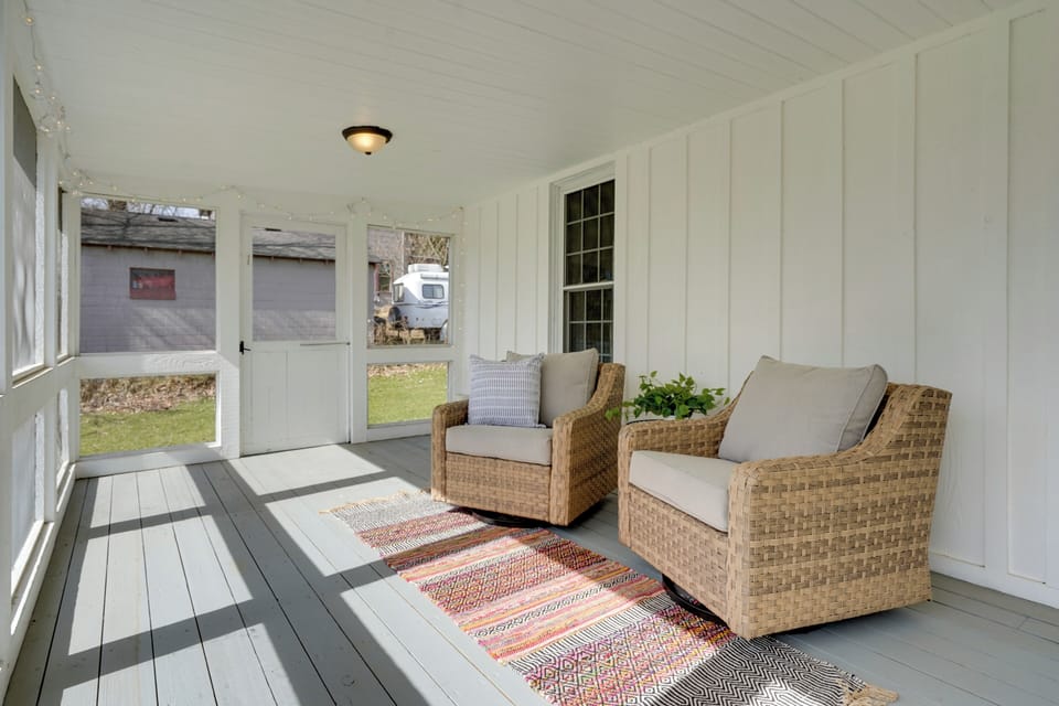 Screened Porch