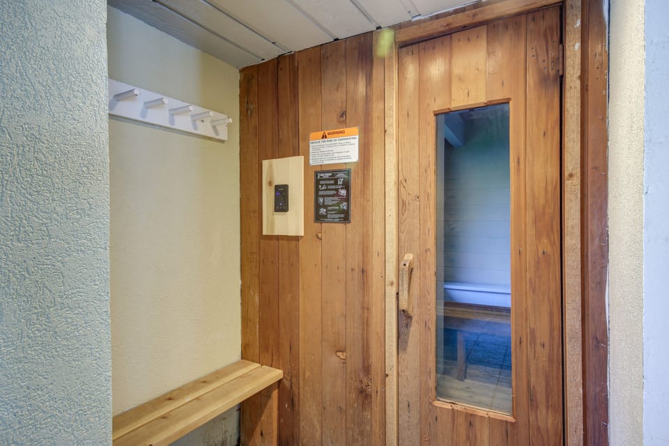 Community Amenities | Sauna