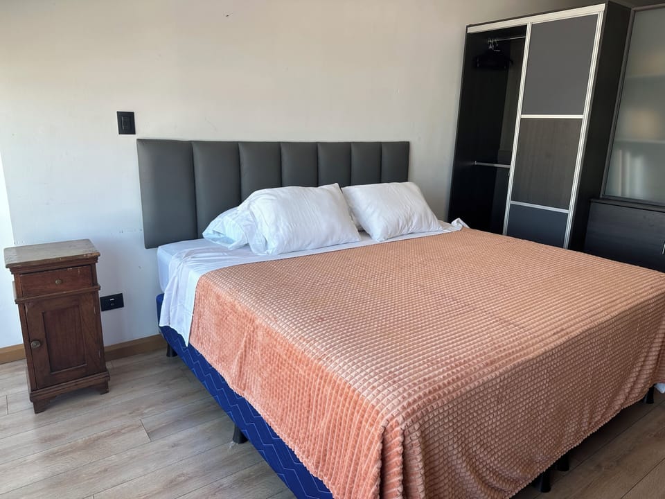 King size bed