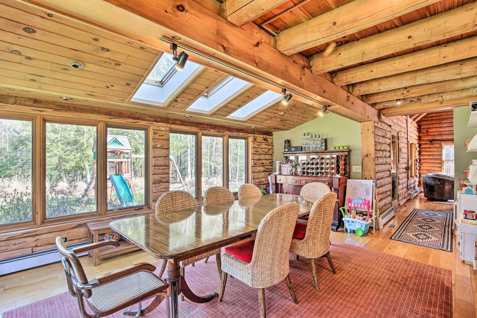 Dining Room | High Chair