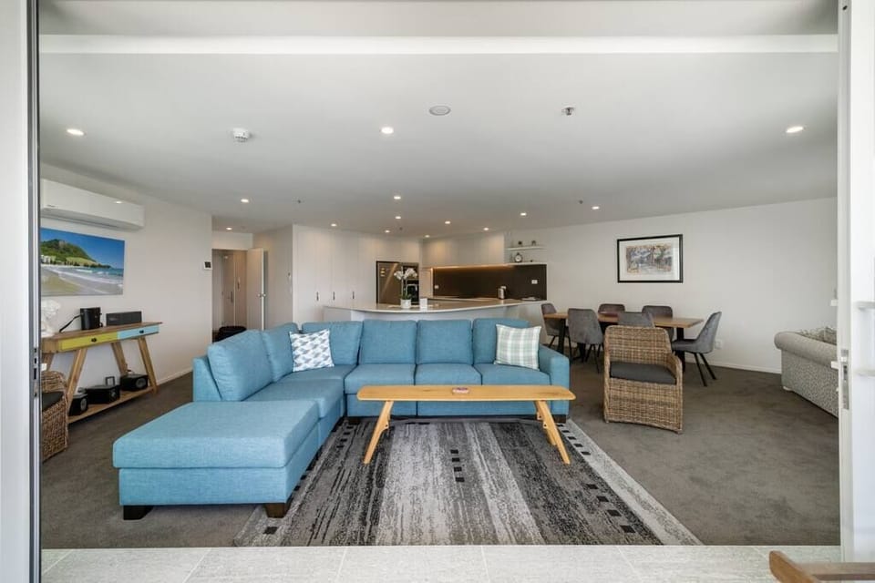 Modern, open plan living area