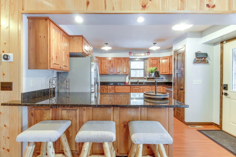 Kitchen | Cooking Basics Supplied