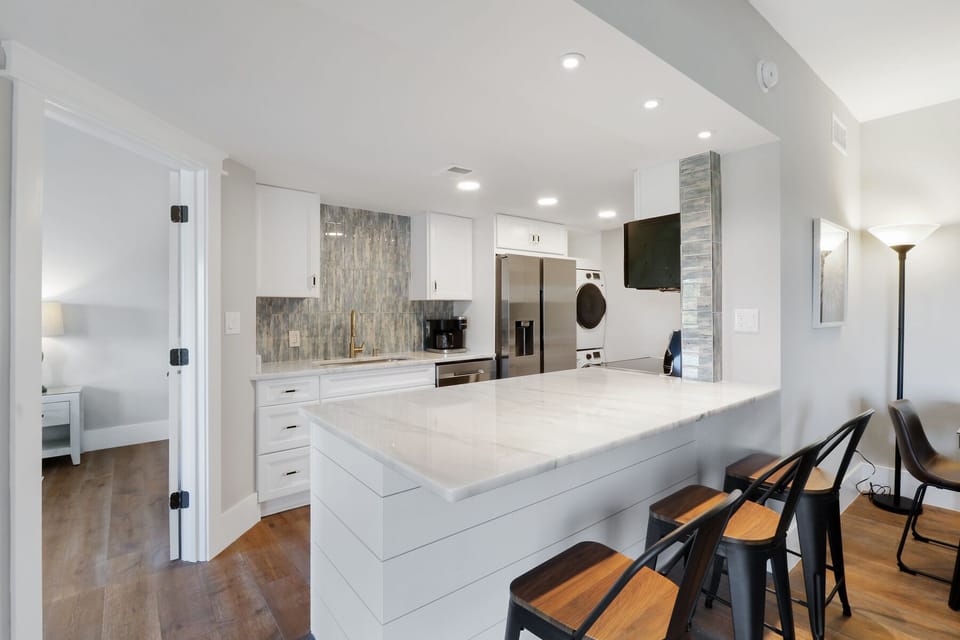 428 Forest Beach | Kitchen - 428 Forest Beach | Kitchen