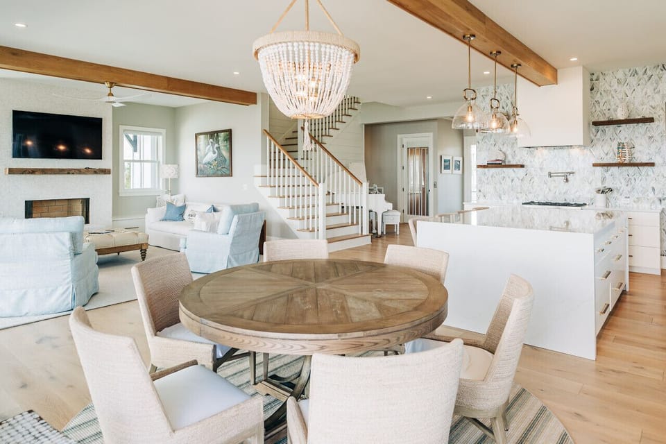 Open Concept Dining Area