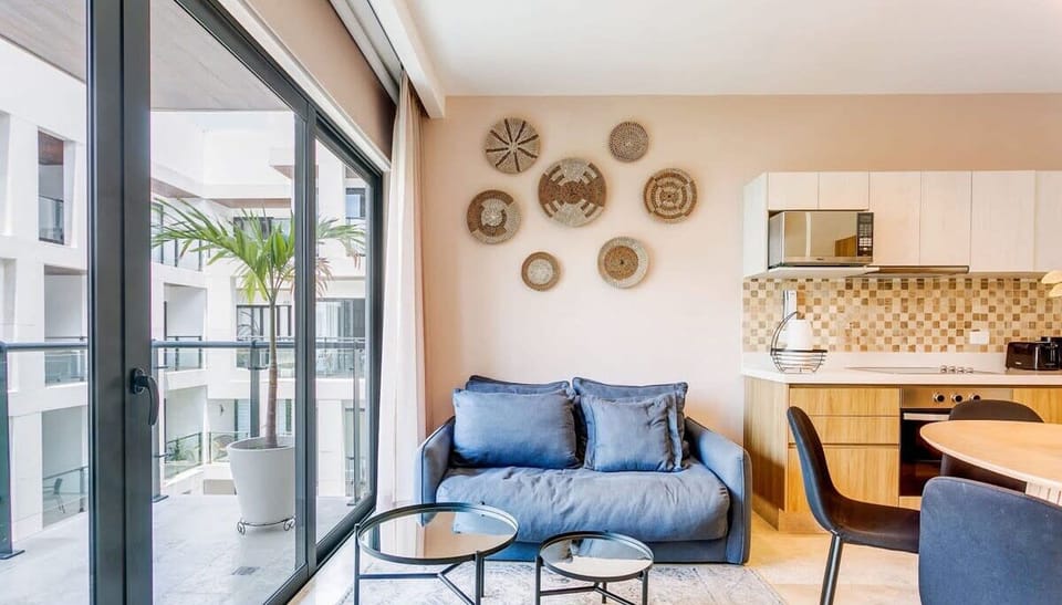 Lots of natural light fill the space