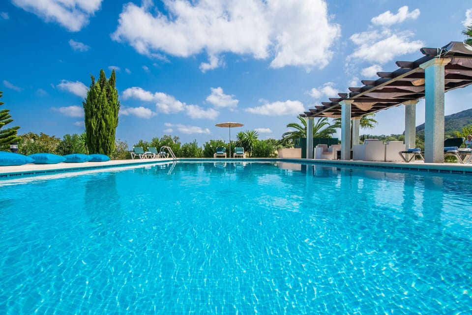Rustic Finca with private pool in Majorca