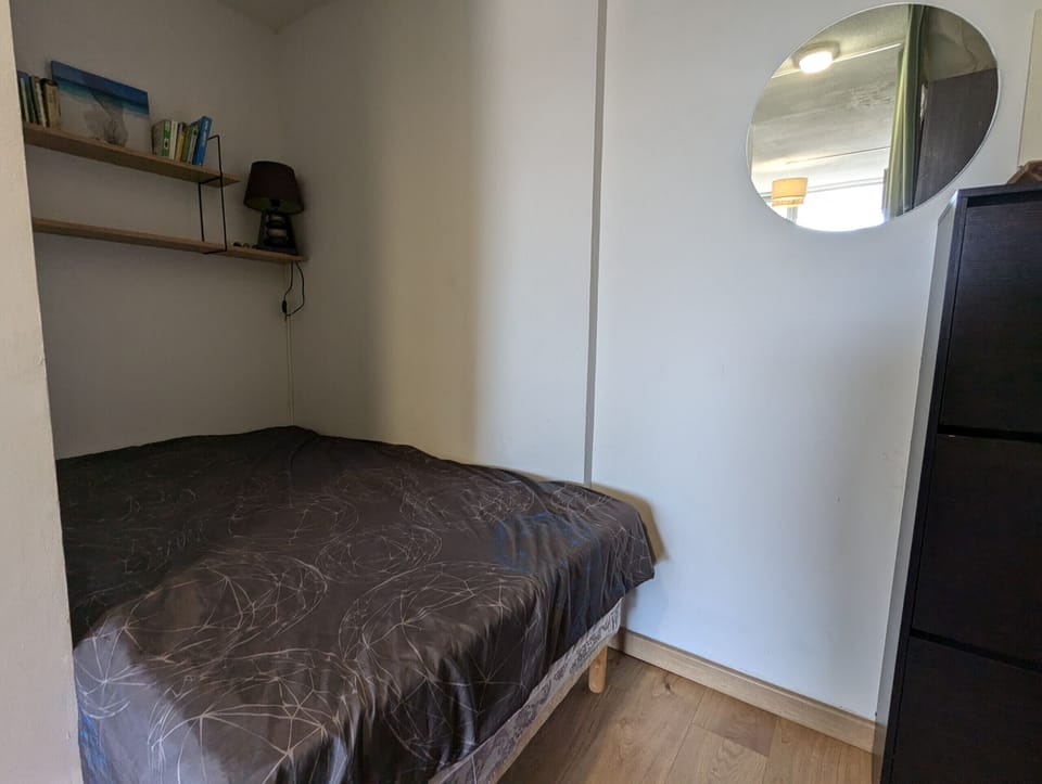 Alcove with a double bed for more comfort