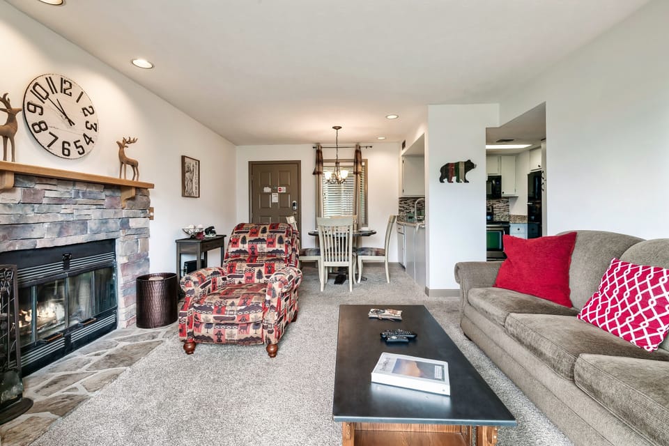Open Concept Kitchen, Dining and Living Area