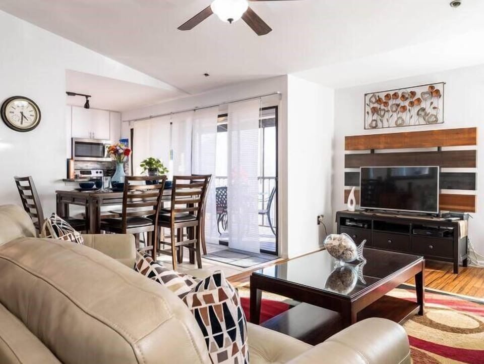 Living Room 5