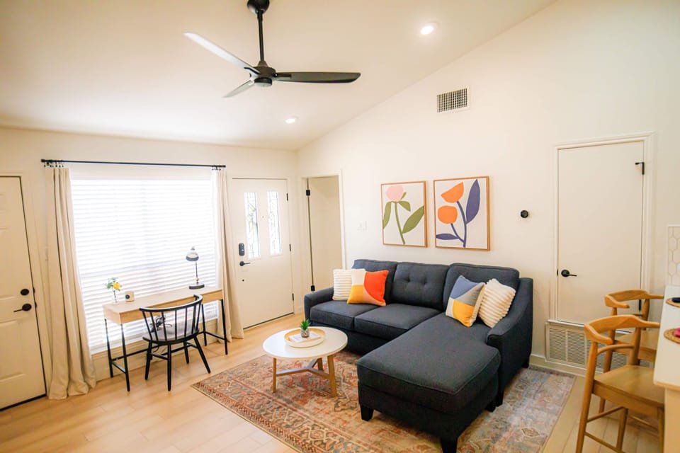 Open concept living room perfect for hanging out with your family and friends. 