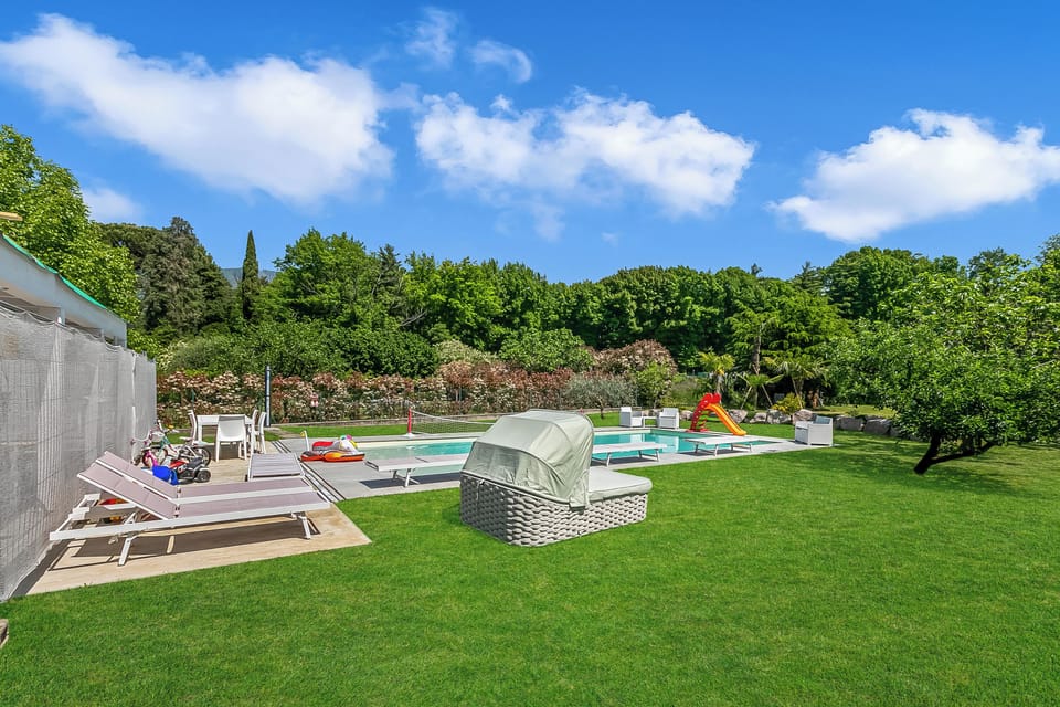 Shared pool