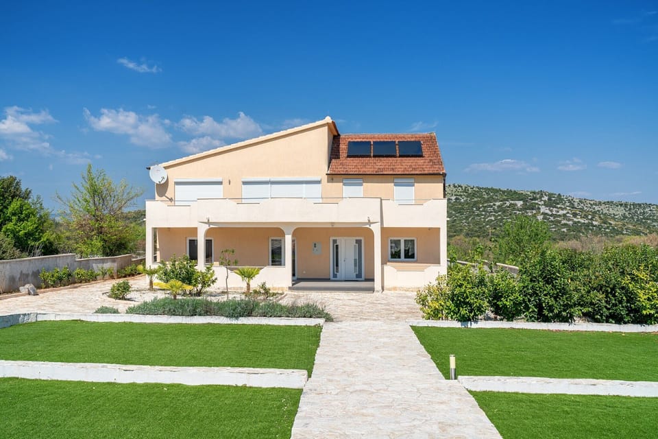 Holiday Home Exterior [summer]