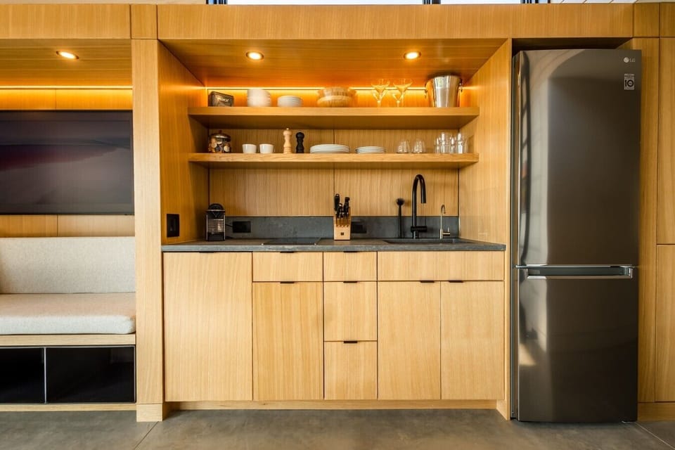 Gourmet Kitchen: RO Water, Organic Spices, Organic Teas, Coffee