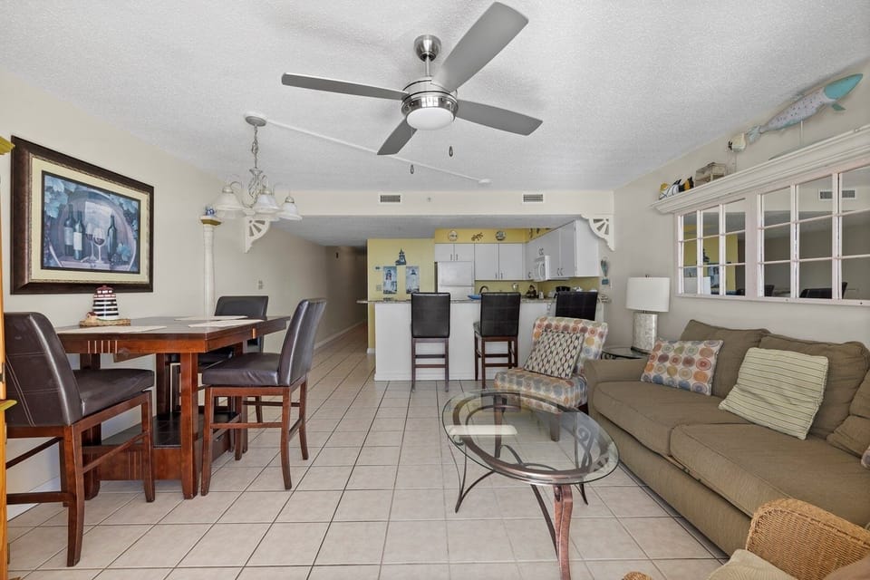 Furniture, Table, Home Decor, Dining Room, Dining Table