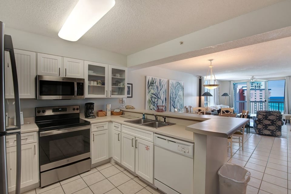Indoors, Kitchen, Microwave, Oven, Sink