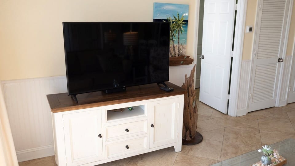 Indoors, Screen, TV, Furniture, Sideboard