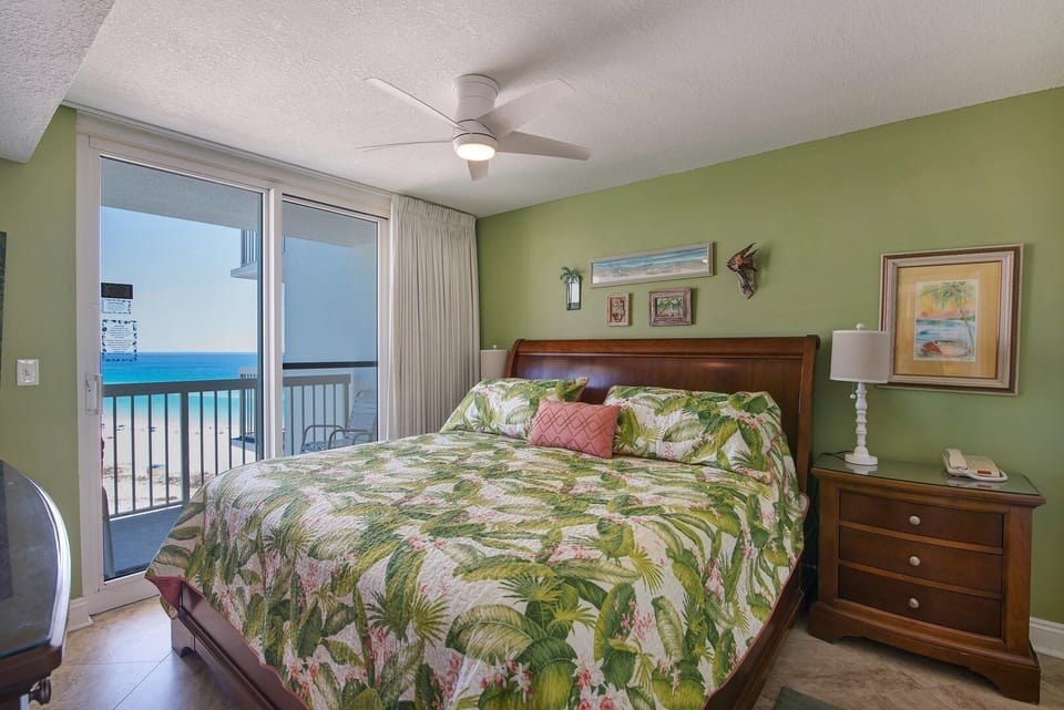Ceiling Fan, Indoors, Furniture, Bed, Bedroom