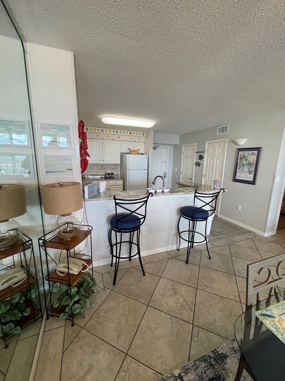 Floor, Flooring, Indoors, Architecture, Building