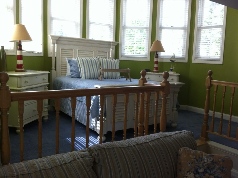 Studio 308 Alternate Queen Bed View