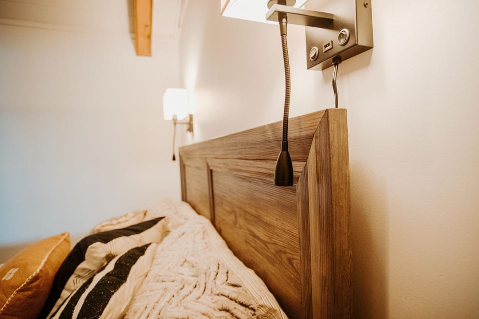 personal reading lights