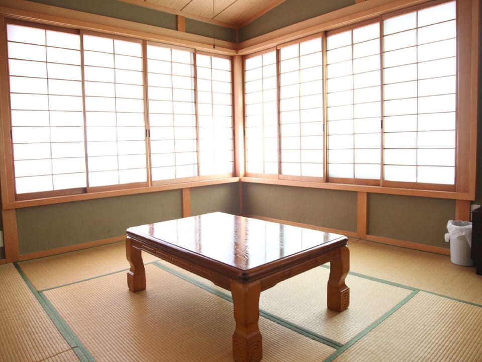 ・Suien Japanese-style room
