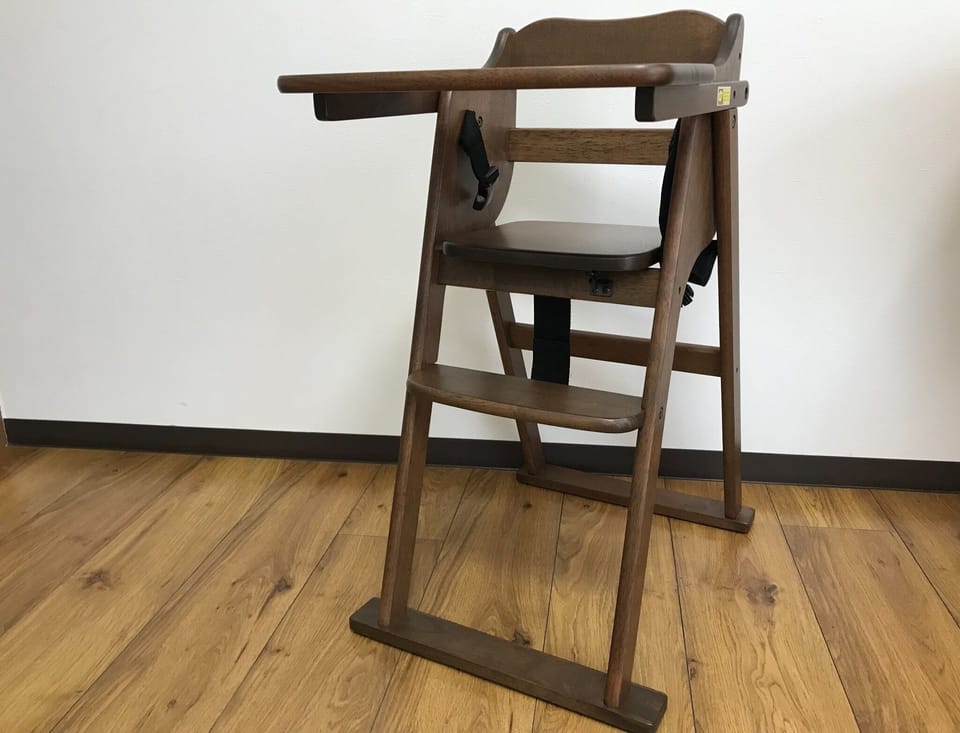[Free rental item] Children's high chair Target age: 7 months to 5 years old (weight 23 kg or less)
