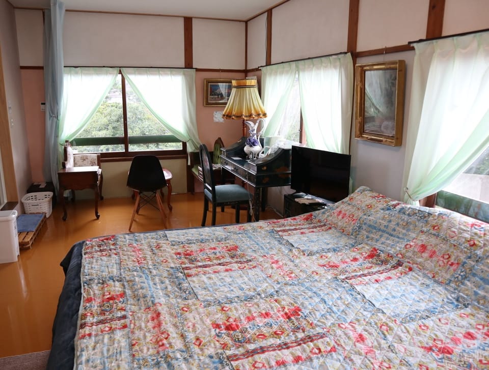 Room 203