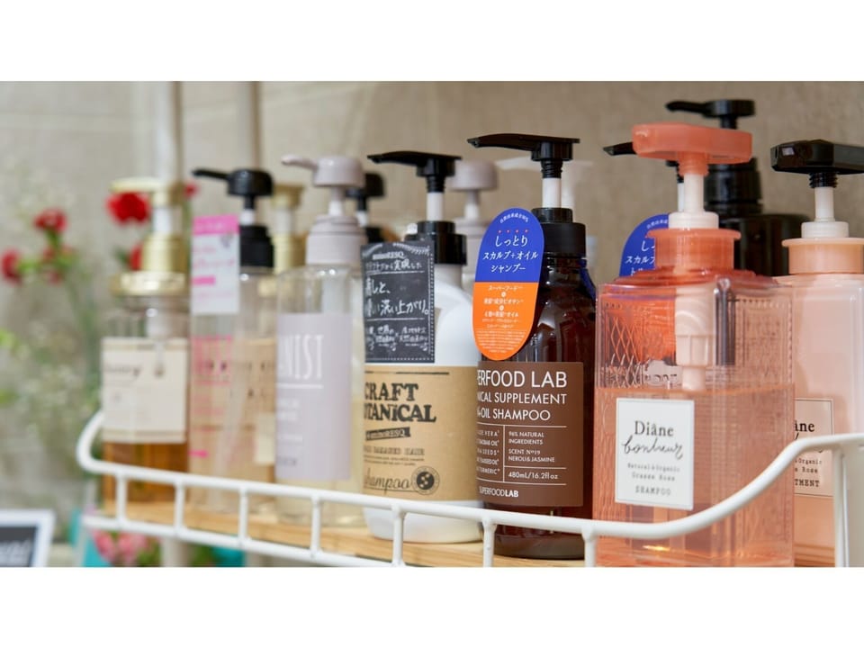 Bathroom amenities