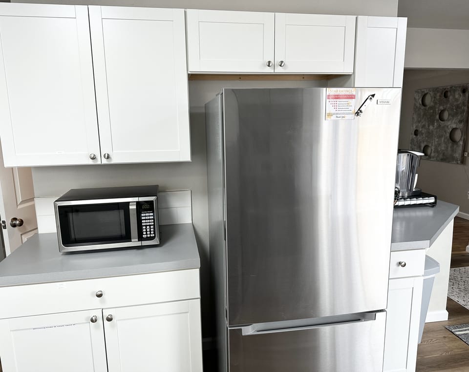 Full kitchen 