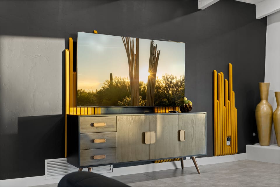 75 in Smart TV in Living room