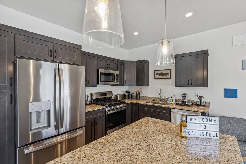 Kitchen ( Ground Floor) 
