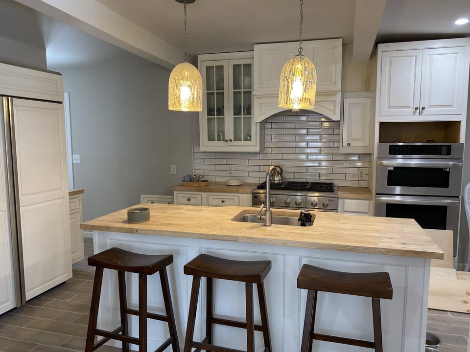 Chef kitchen with 6 burner gas stove 