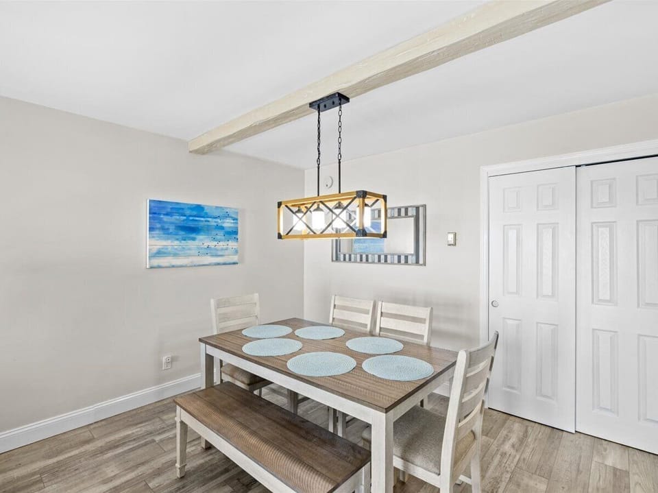 HSRC 501 Dining Area