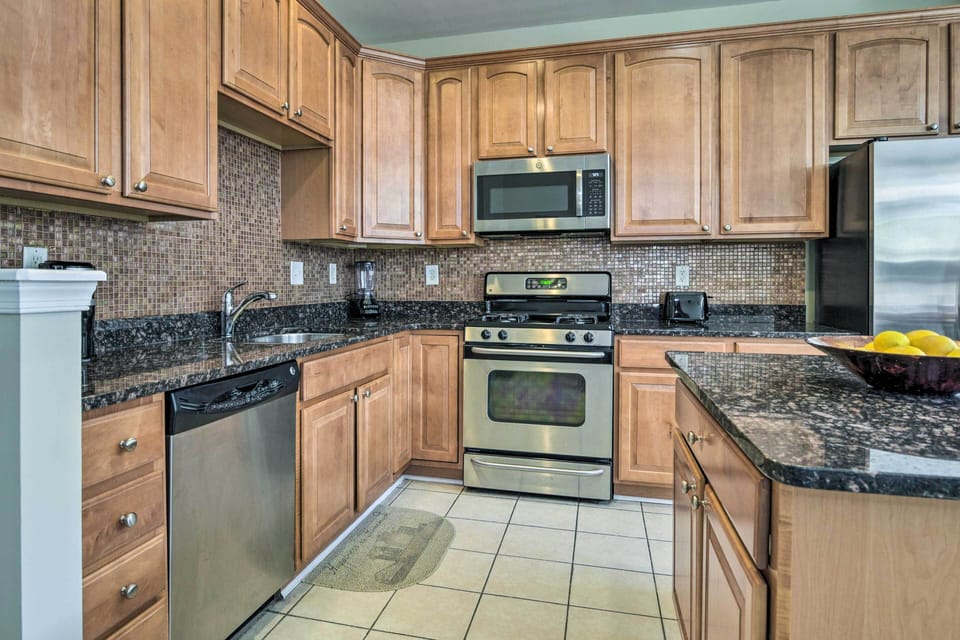 Full Kitchen | Cooking Basics | Coffee Maker