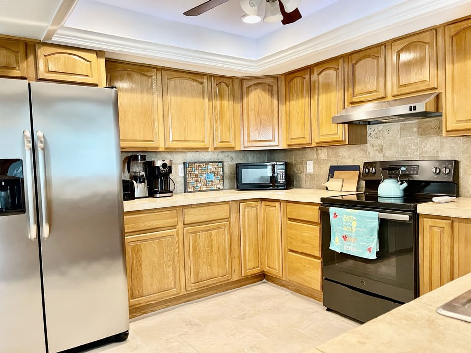 Stove/oven, microwave, coffeemaker. Blender, toaster, refrigerator, dishwasher 