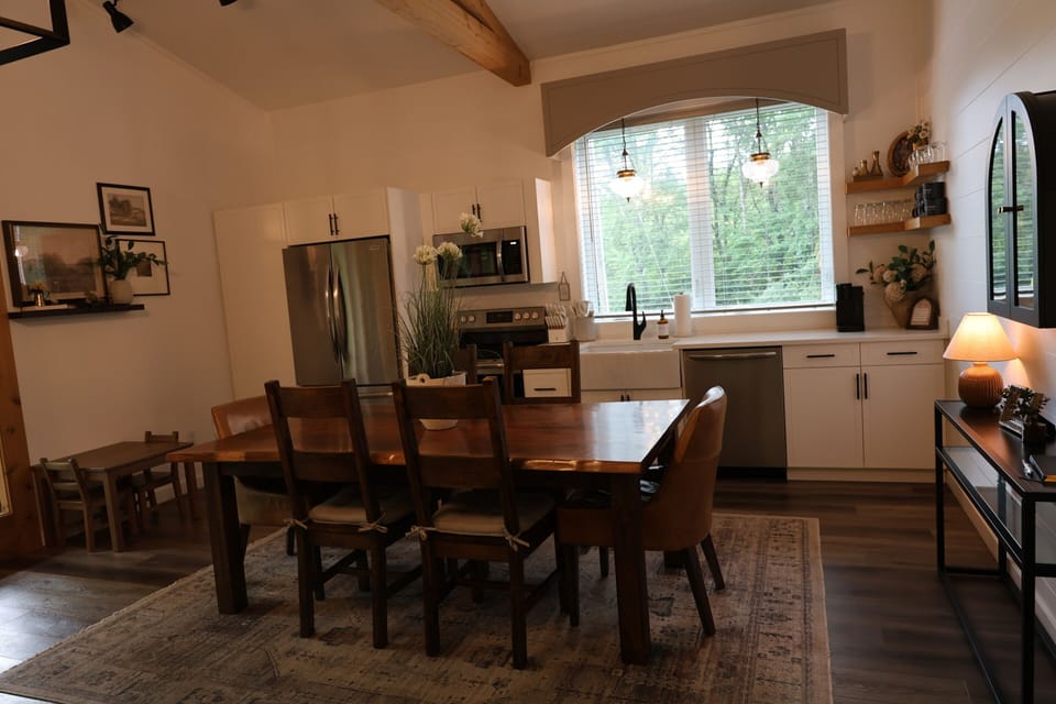Kitchen table