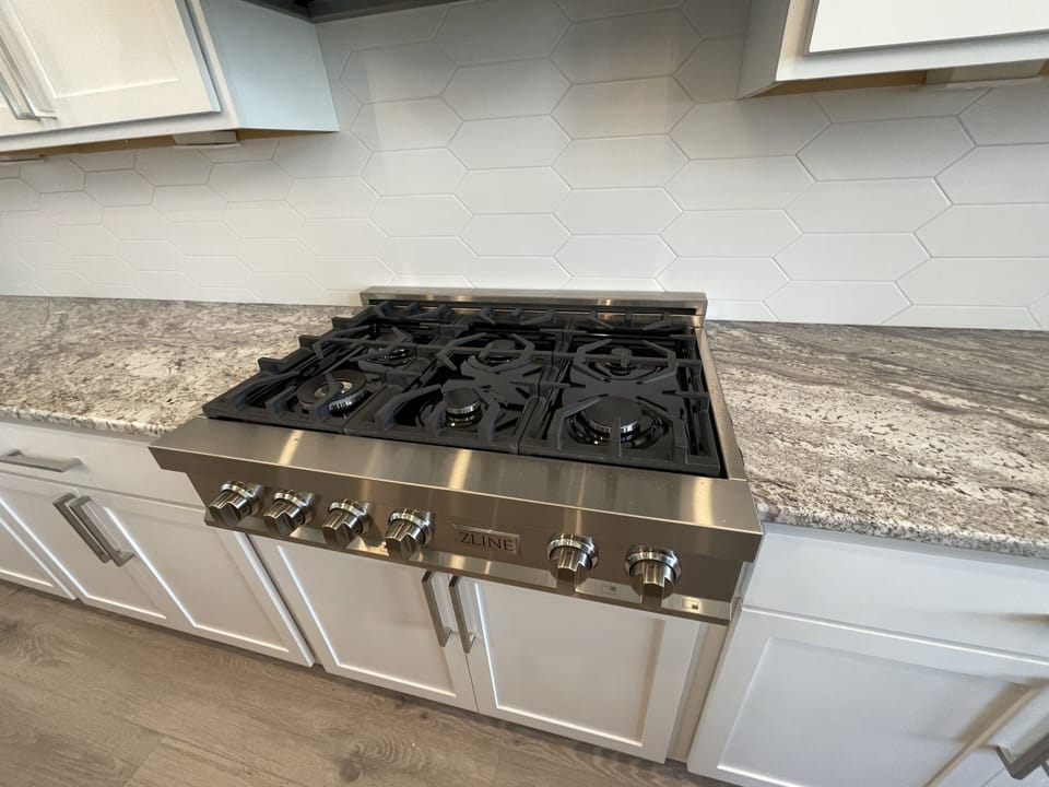 Natural gas range