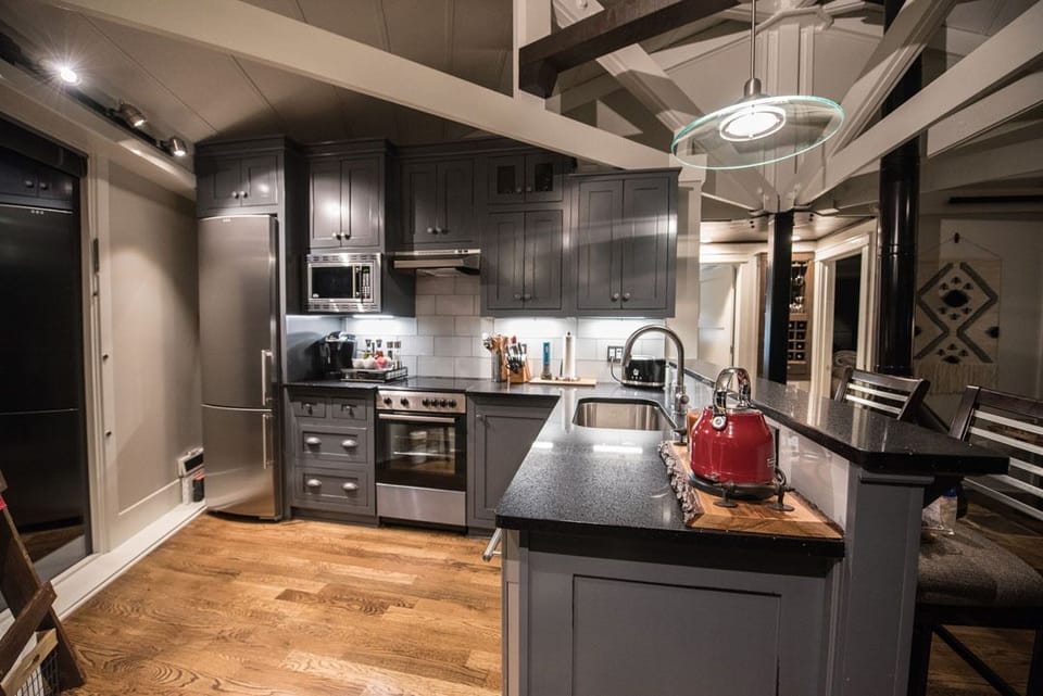 Spacious, well stocked kitchen