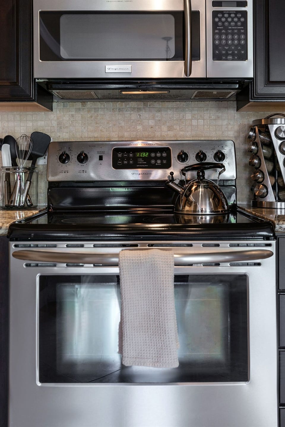 Stainless appliance suite