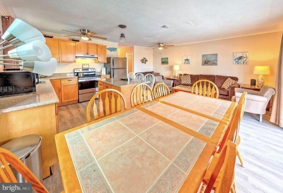Large table that seats 8
