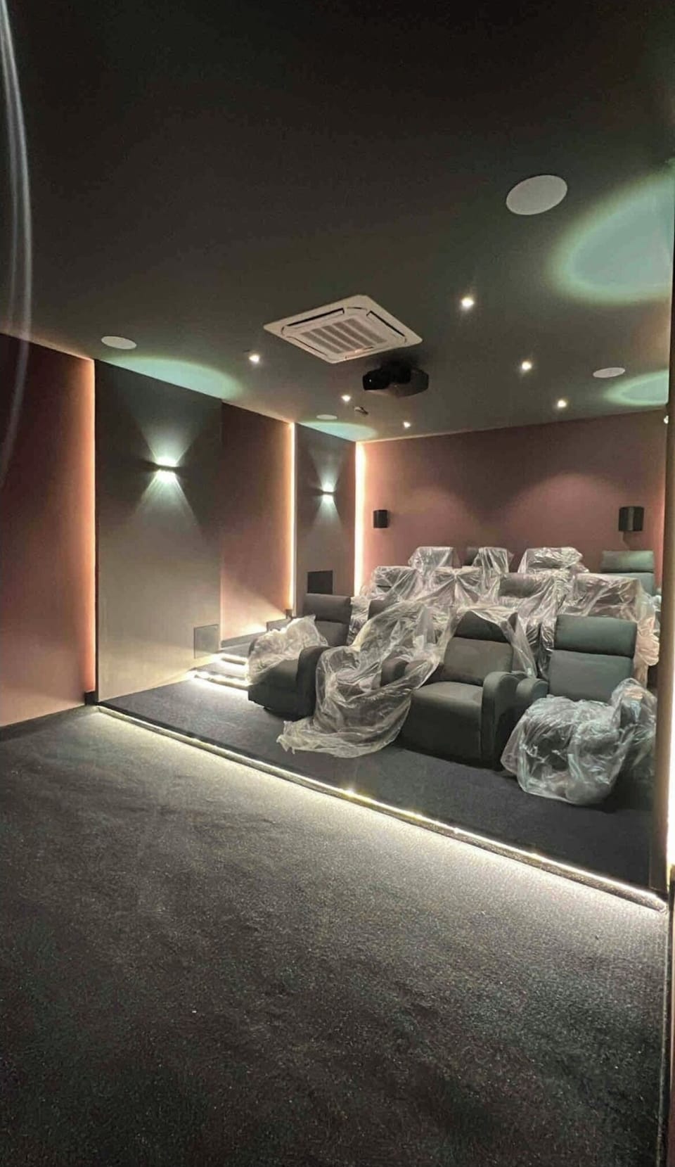 Movie theater 
