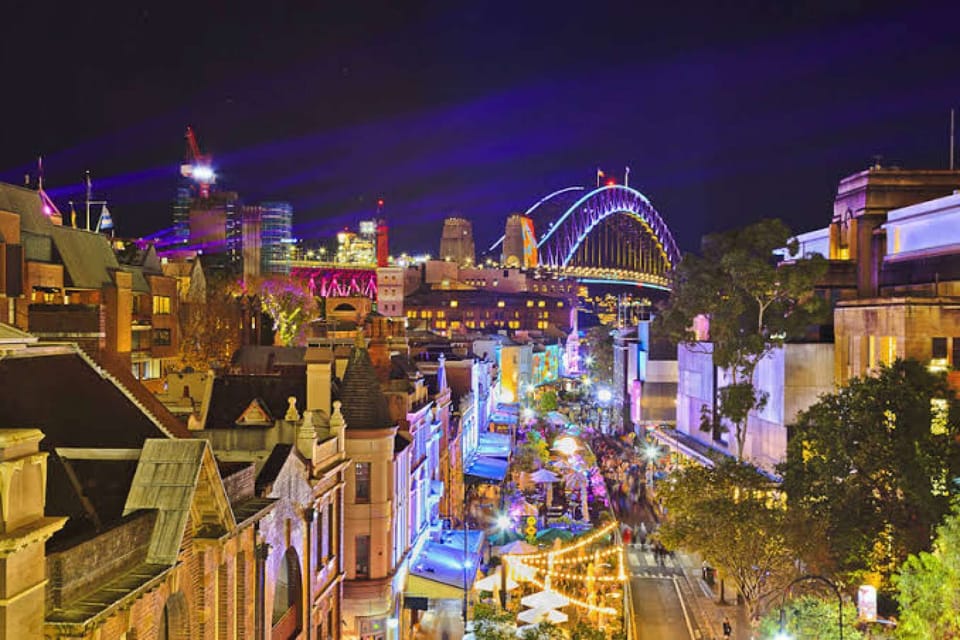 The Rocks Vivid